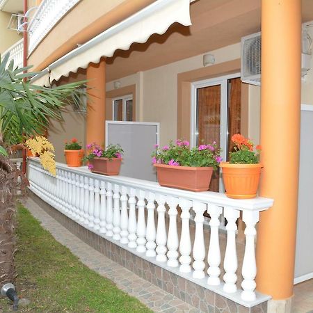 Villa Tasos Olympiaki Akti Bagian luar foto